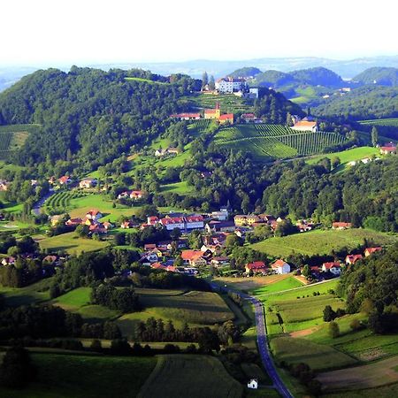 Schloss Kapfenstein Екстериор снимка